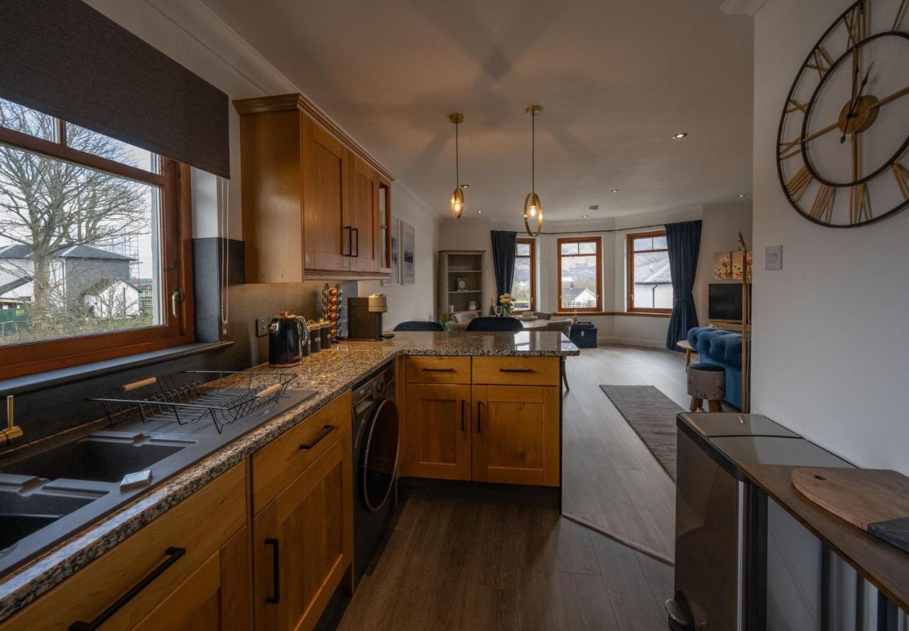 Canalside Apartment Форт-Уильям Экстерьер фото
